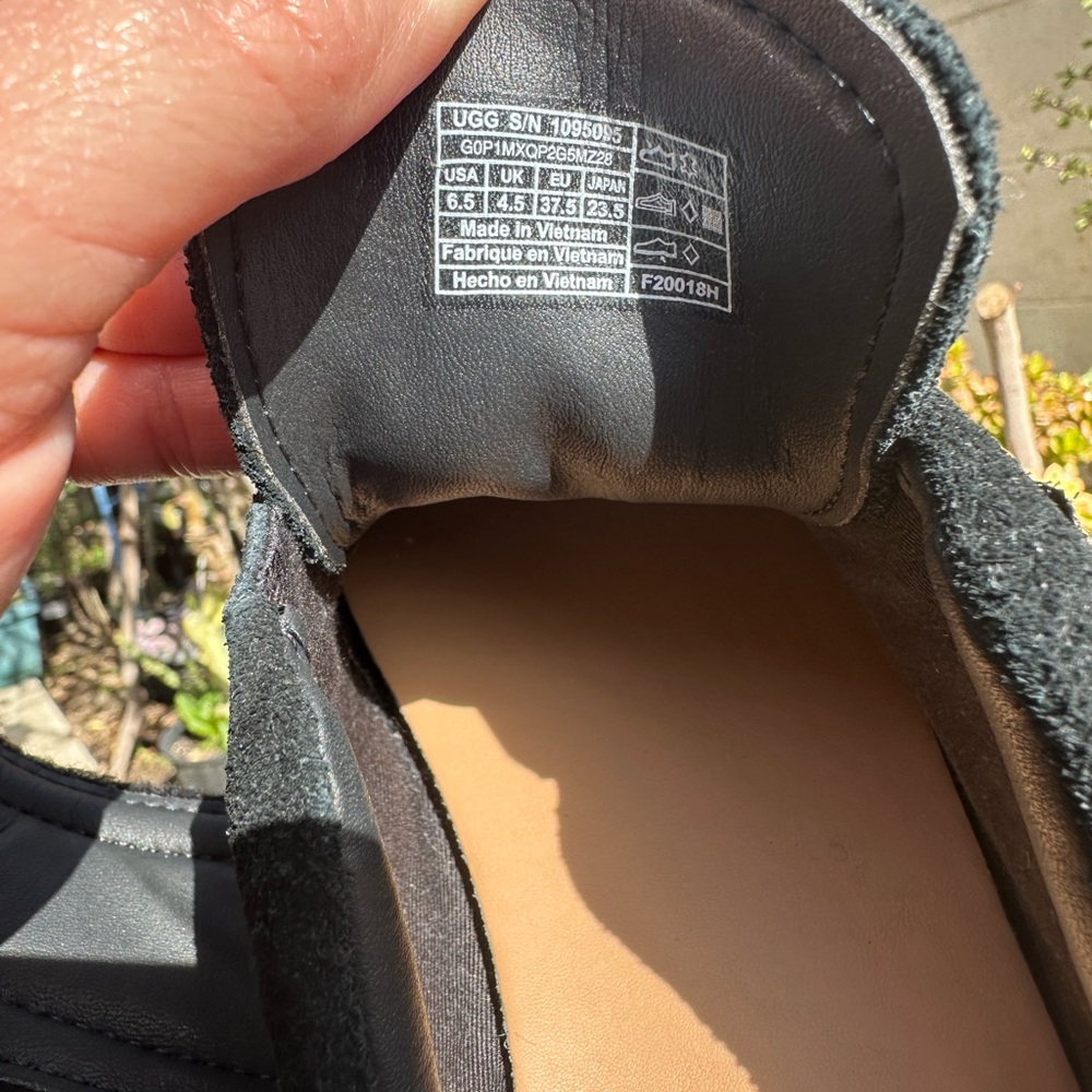 Womens UGG Ashby spill seam black sneakers #6.5 - Picture 6 of 8